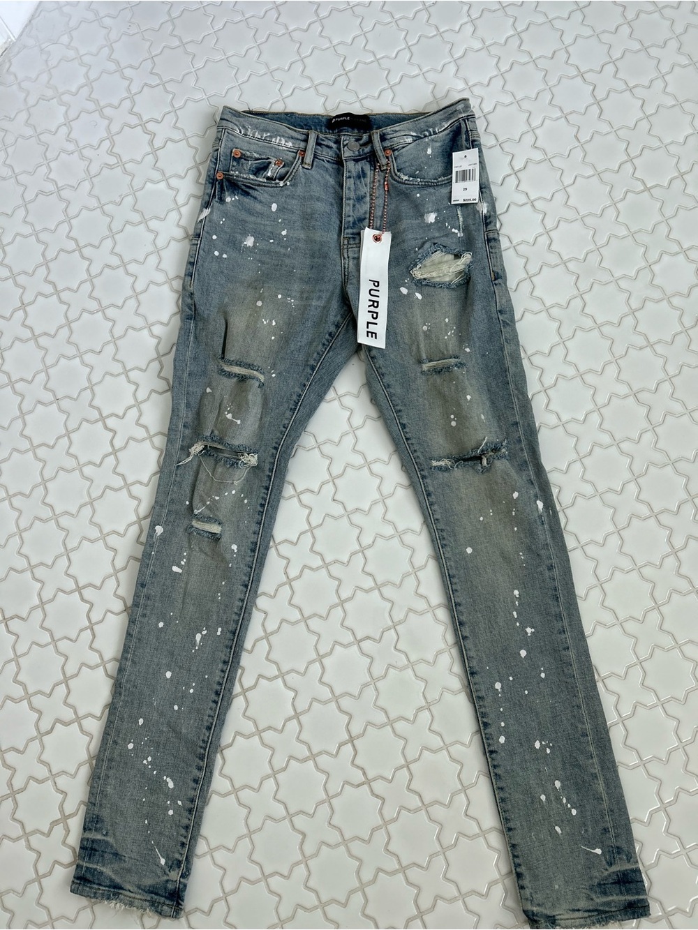 SIZE 29 PURPLE BRAND-Light blue paint splatter jeans